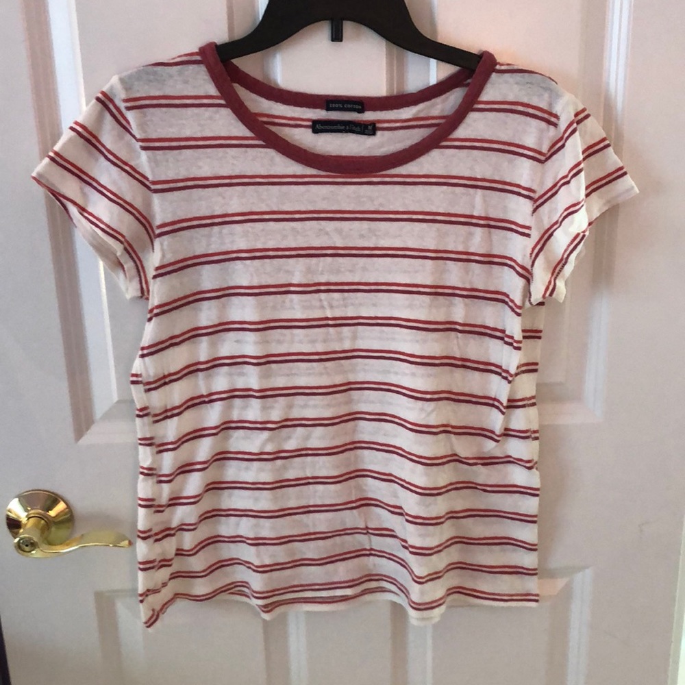 Short sleeve shirt